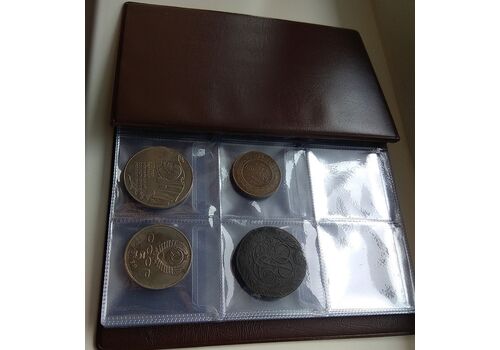 Альбом для монет Monet 130х185 мм на 60 крупных ячеек Темно-красный (hub_tyoyde), фото 4